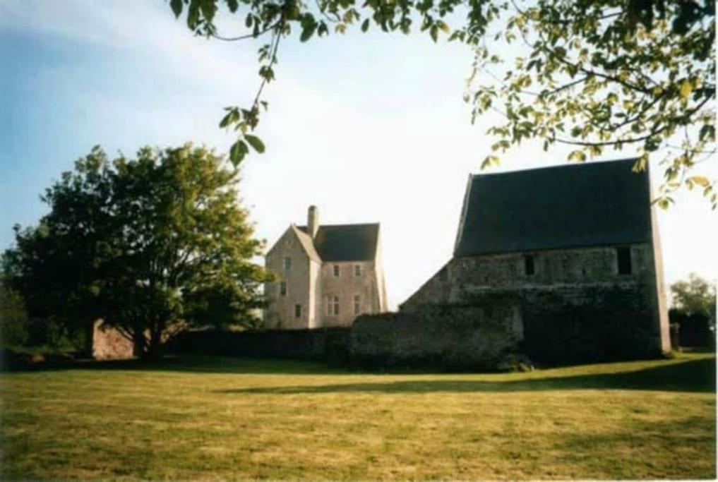 滨海伊西尼Le Chateau De Neuilly La Foret别墅 外观 照片